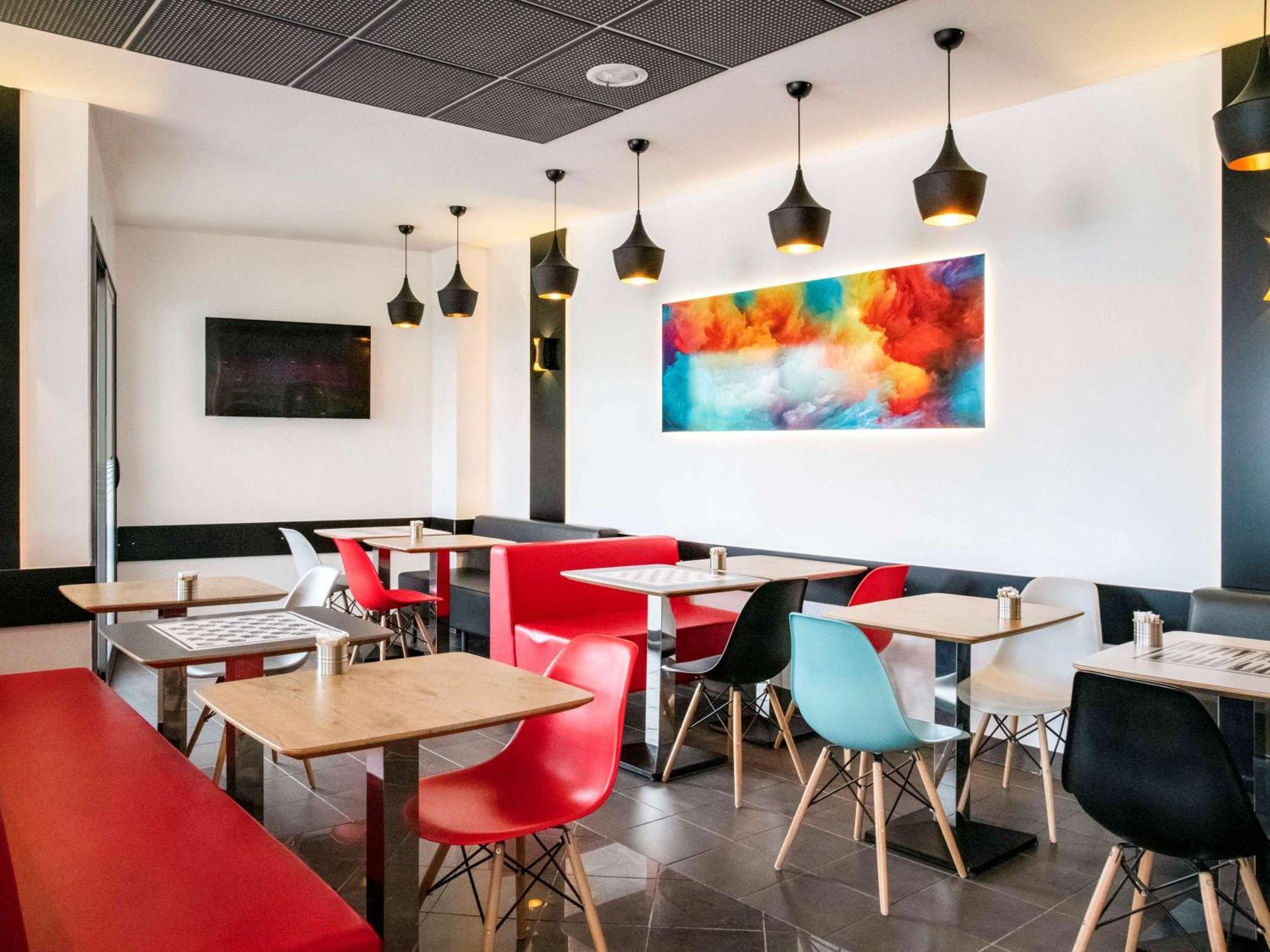 Ibis Cannes Mouans Sartoux Piscine Parking Gratuit Exteriér fotografie