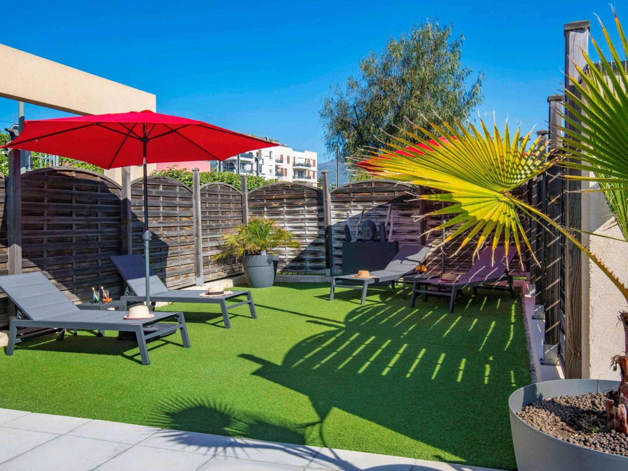 Ibis Cannes Mouans Sartoux Piscine Parking Gratuit Exteriér fotografie