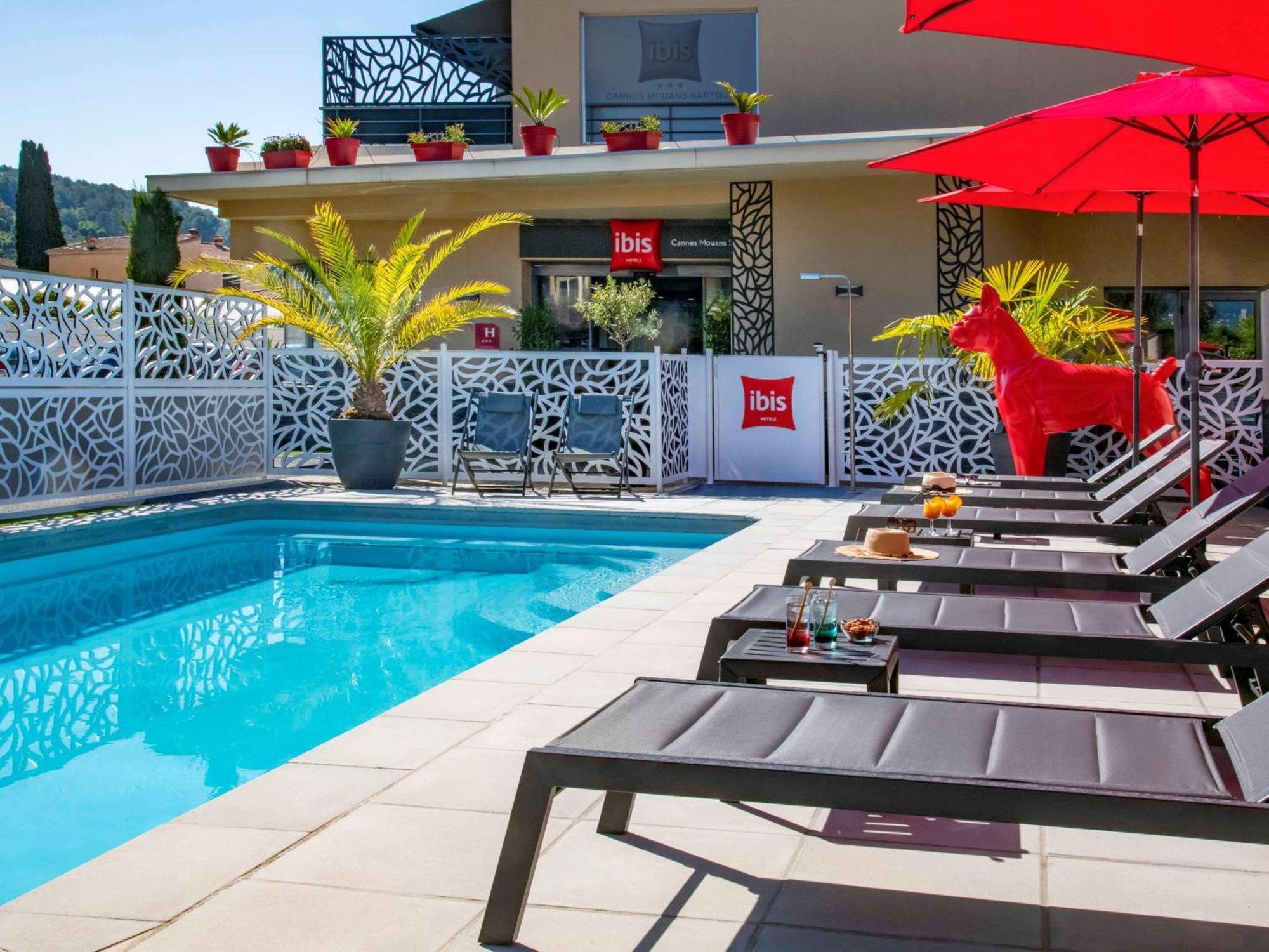 Ibis Cannes Mouans Sartoux Piscine Parking Gratuit Exteriér fotografie
